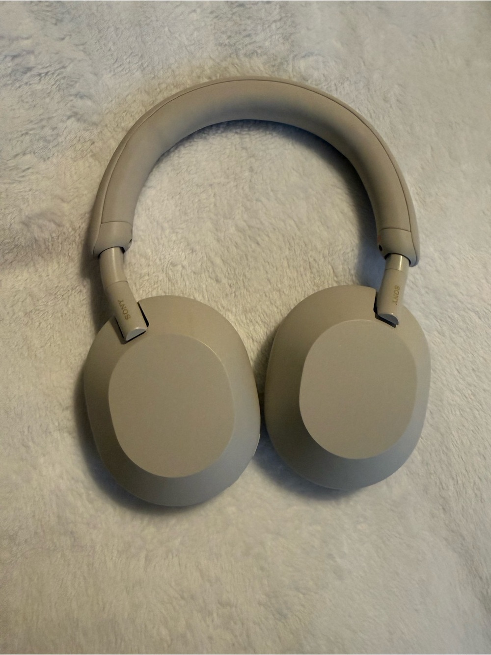 Sony WH-1000XM5 Wireless Bluetooth Over-Ear Headphones Beige w/o Case
